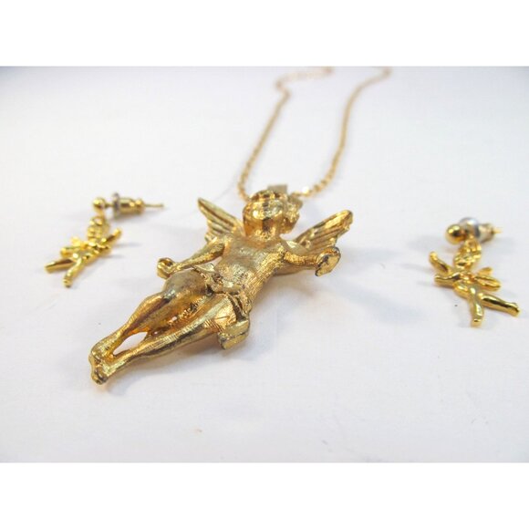 Cherub Angel Pendant Necklace and Matching Pierced Earring Set - Picture 4 of 10